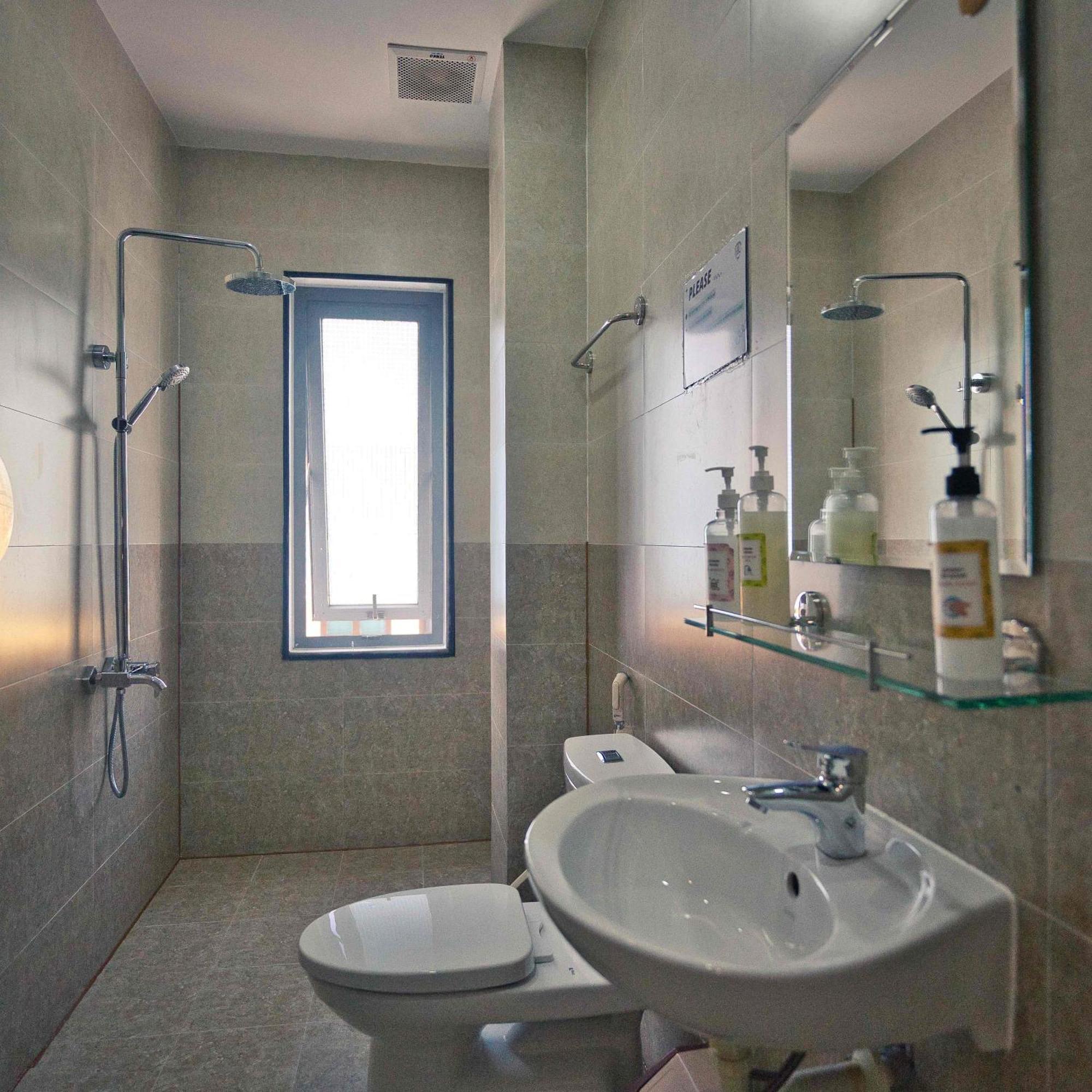 The Imperfect Downtown Hostel ฮอยอัน ภายนอก รูปภาพ